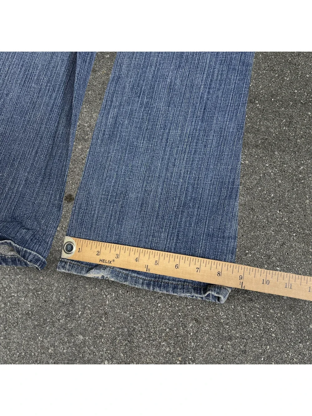 Vintage DKNY Flared Leg Denim Jeans Embroidered Pockets Size 0